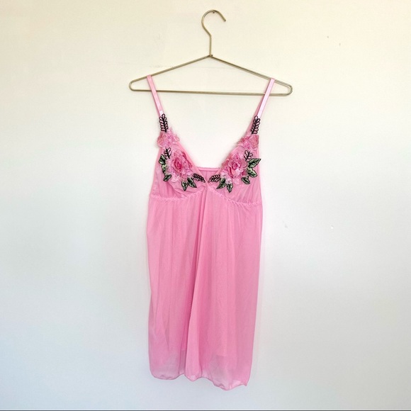 🌸NWOT Size M Pink Mesh 3D Lace Babydoll Nightgown - Picture 2 of 9